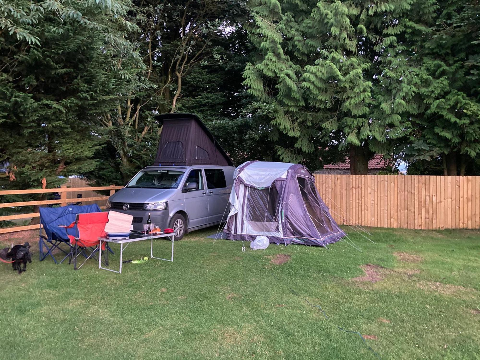 Отель Bank Top Camping-North York Moors With Pitches For Caravans, Camper Vans And Tents Пикеринг Экстерьер фото